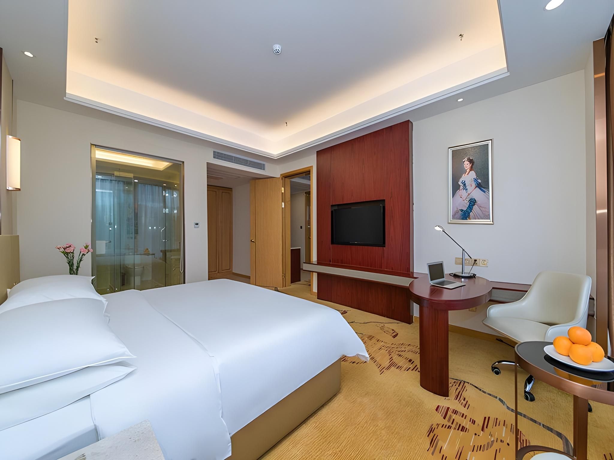 Standard - Queen Room