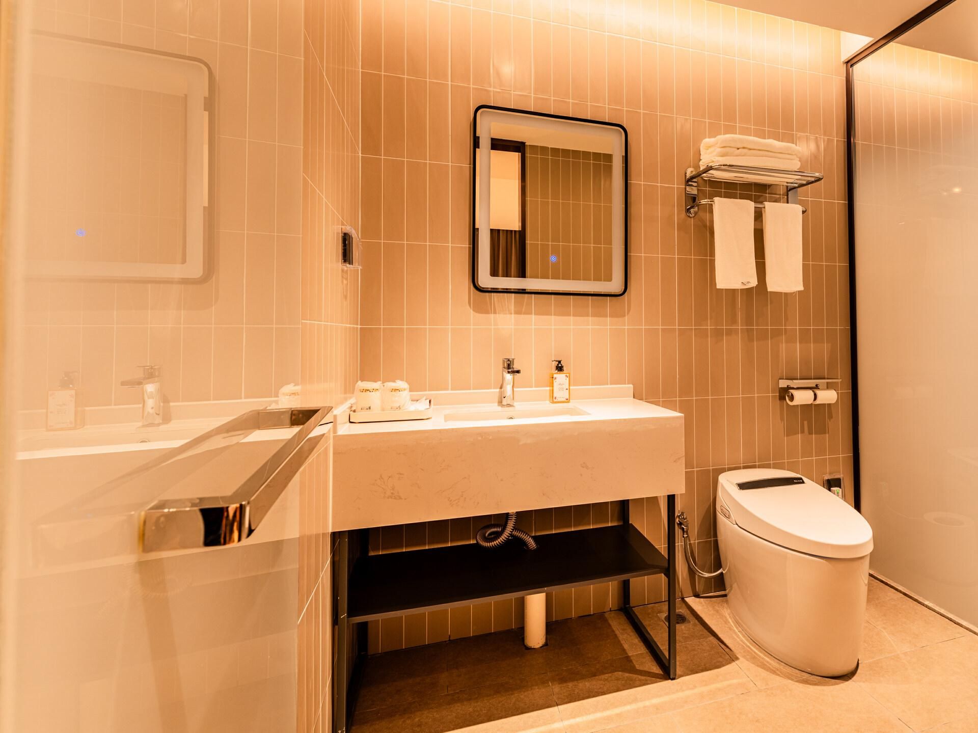 WH - Xingyue Deluxe 1 Bed Suite