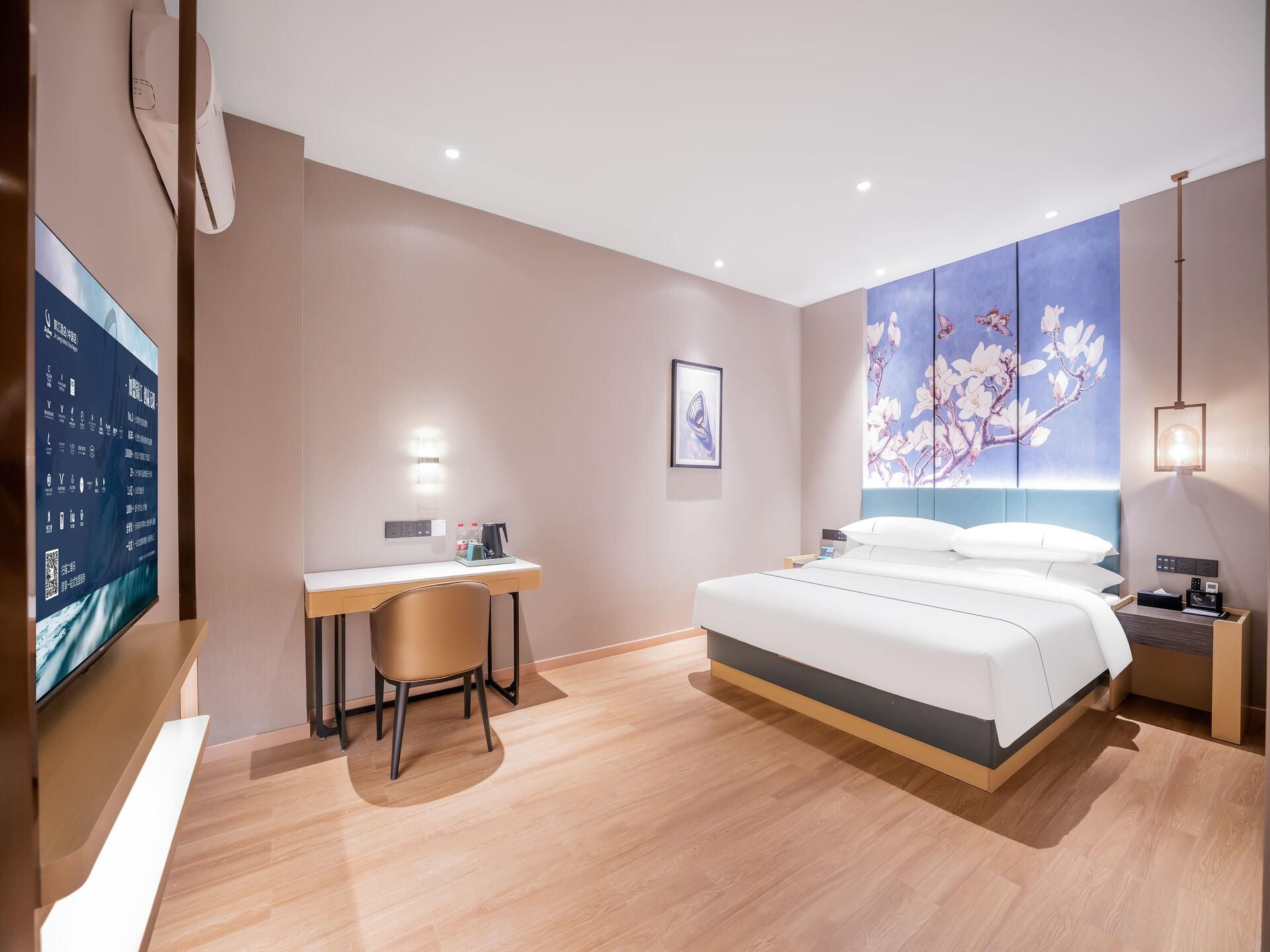 WH - Jingyi Bed Room