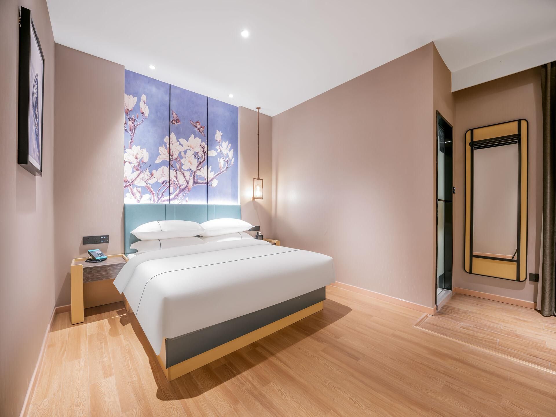 WH - Jingyi Bed Room