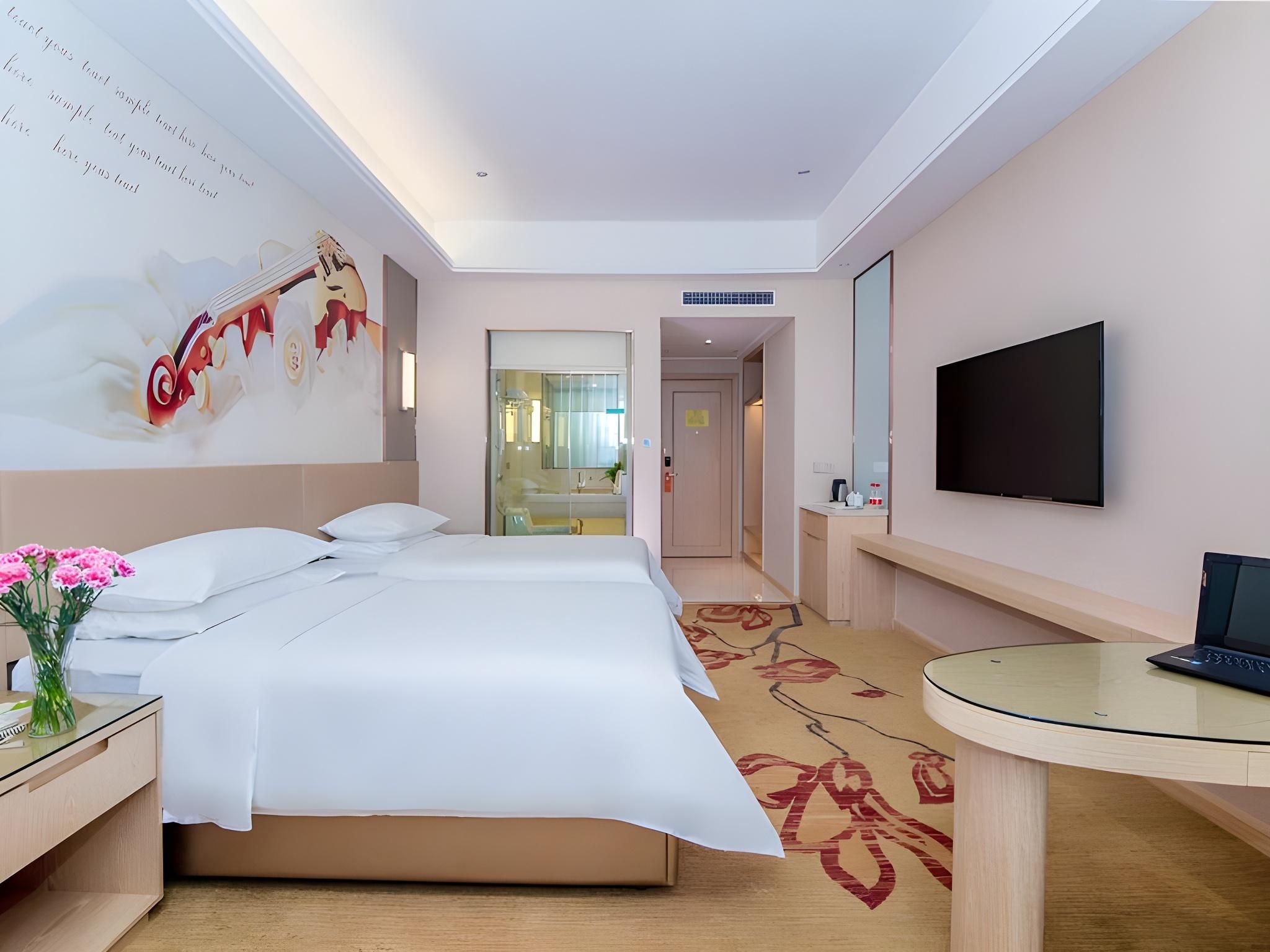 WH - Deluxe Room Twin