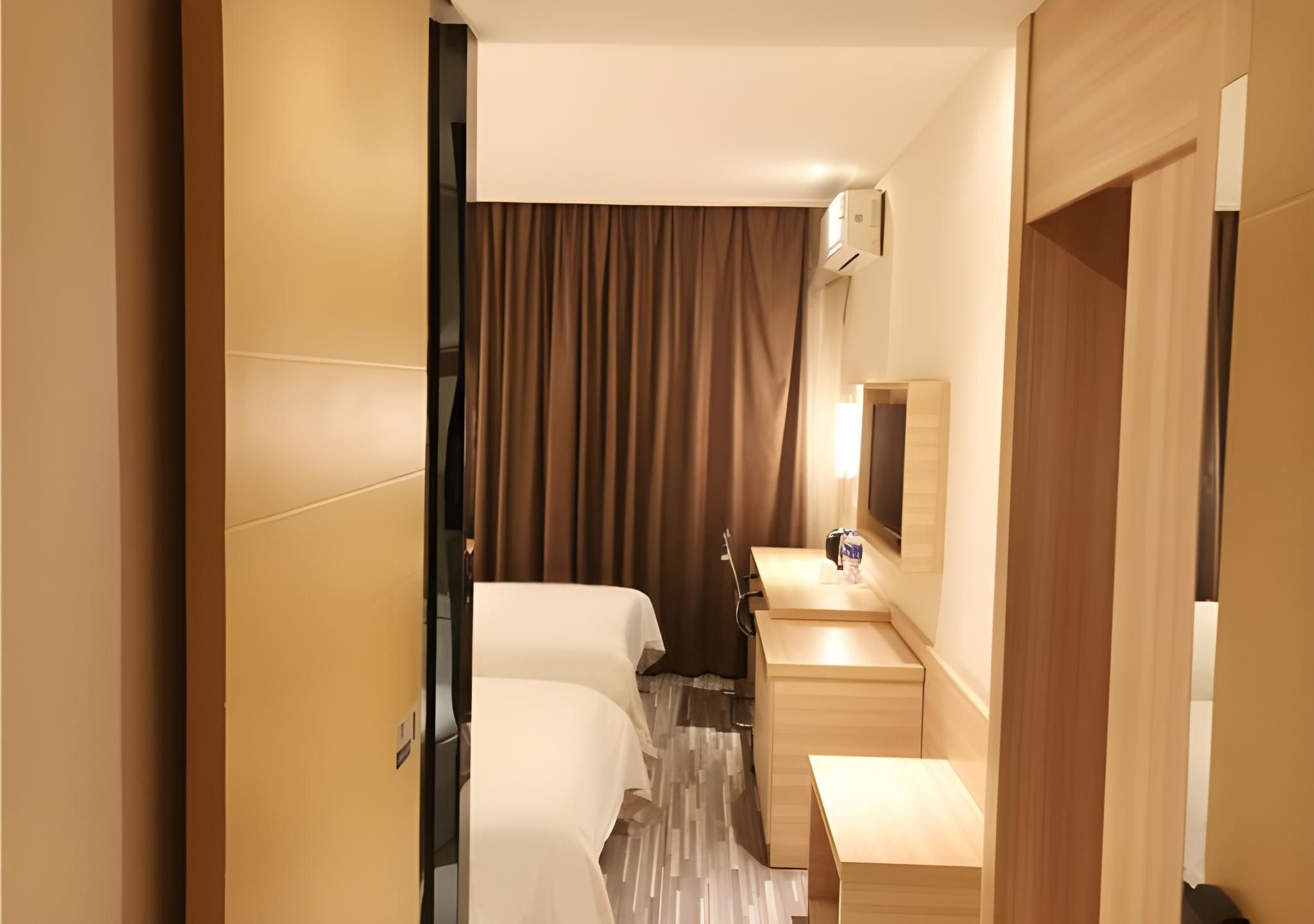 Dossen - Business Twin Room
