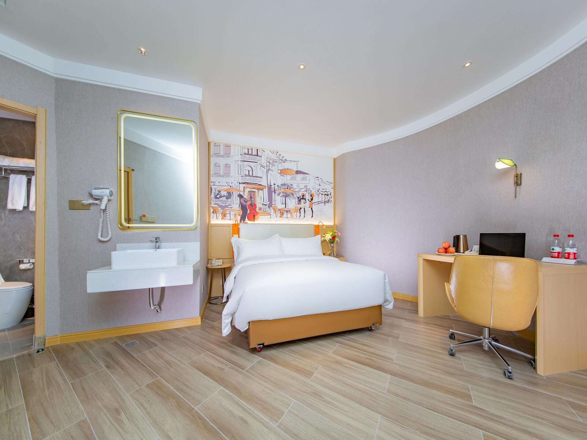Standard - Queen Room
