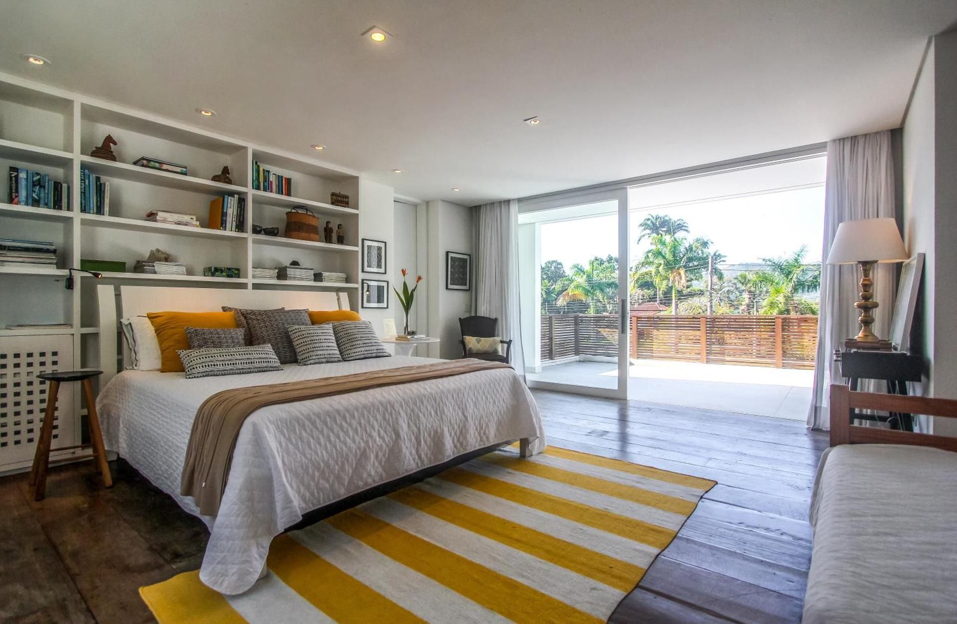 Deluxe King Suite