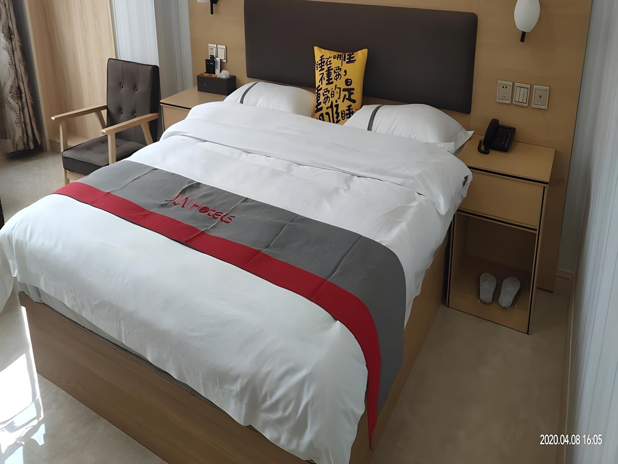 Sunmei - Yiyue Bed Room