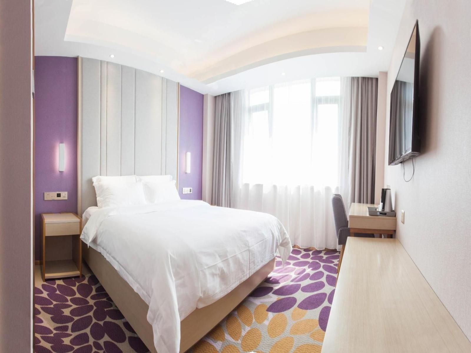 Deluxe King size bed Room