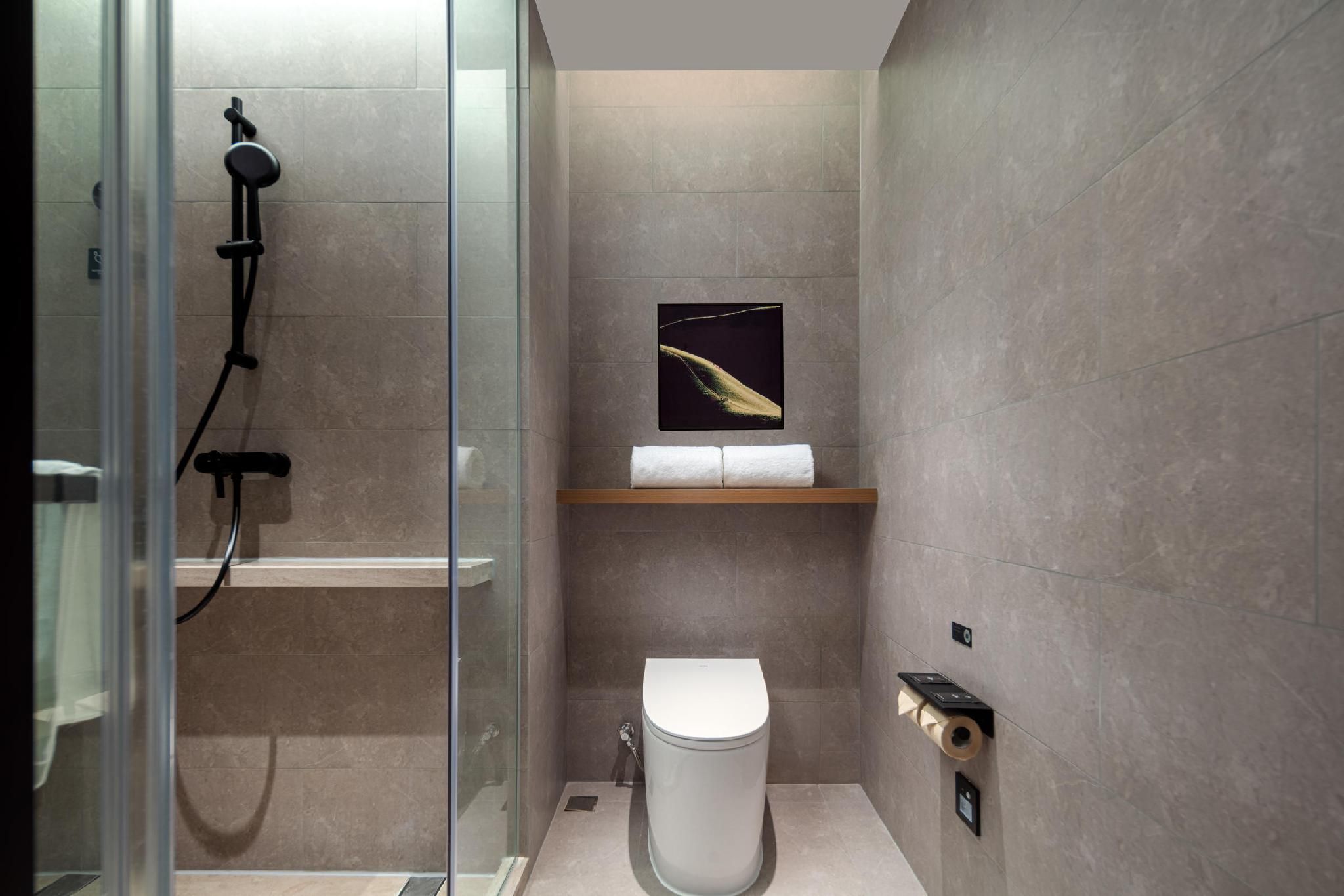 Executive room, Guest room, 1 Queen