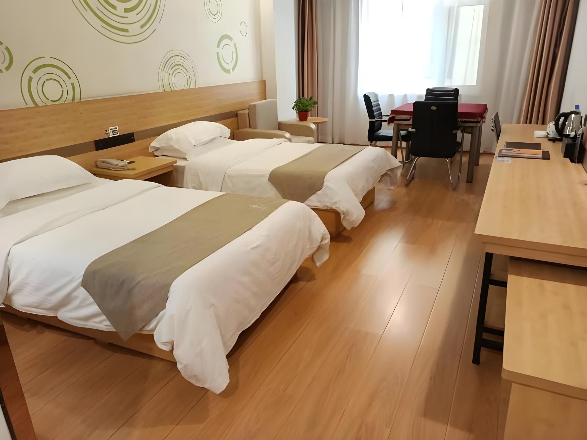 GTI - Guest Room, Chess