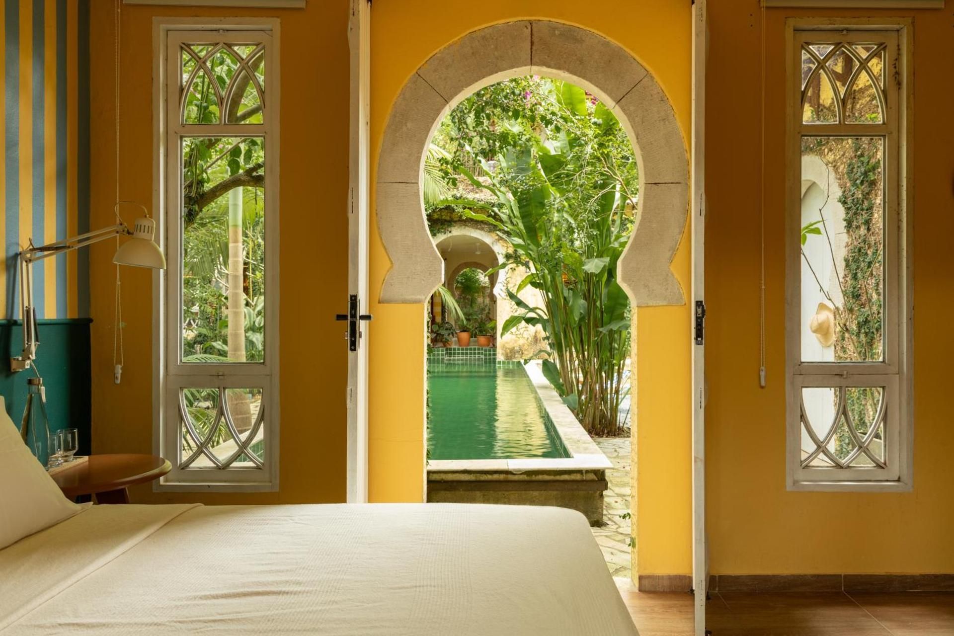 Queen Room with Pool View