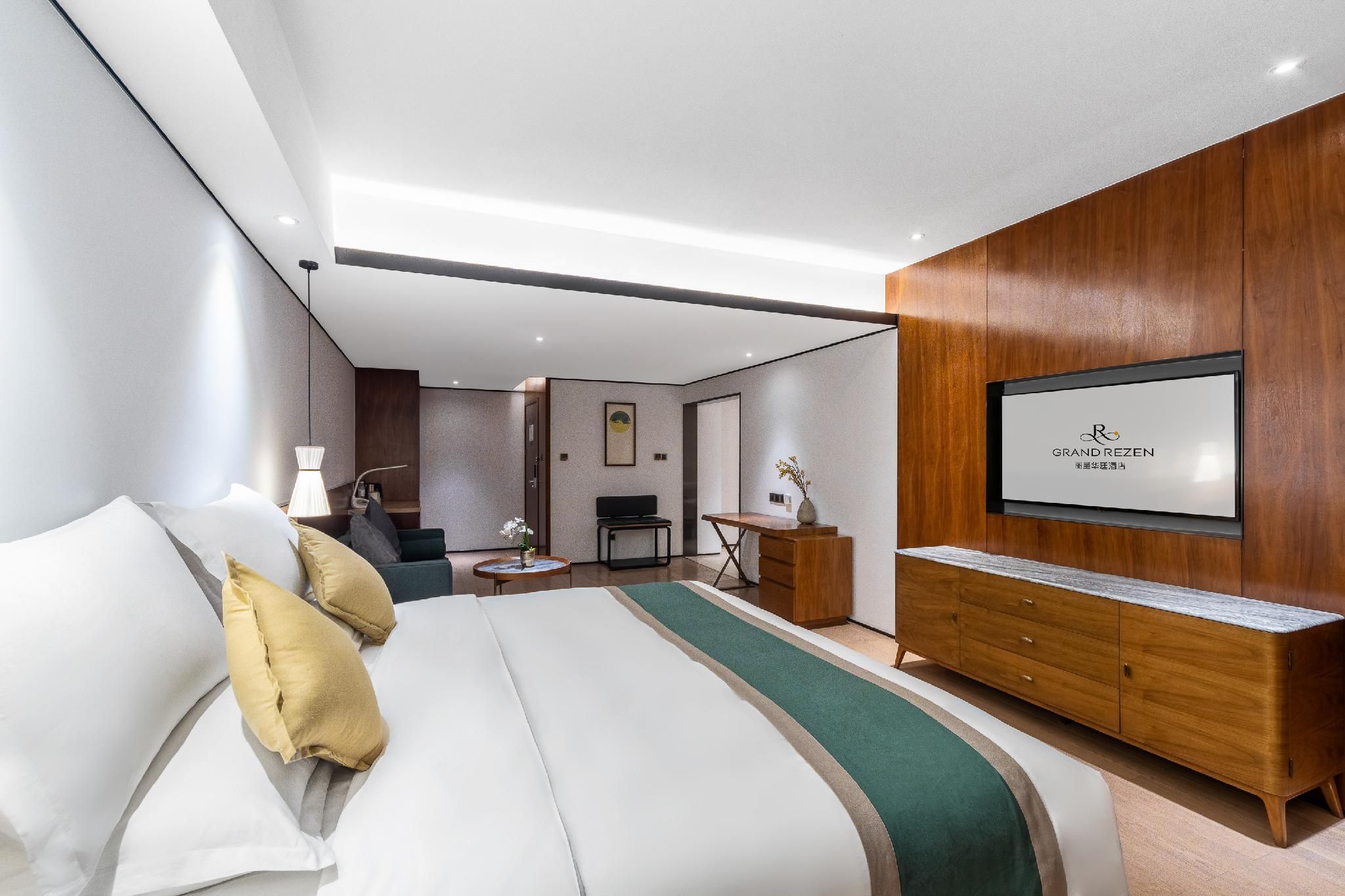 Rezen - Executive 1 Bed Room