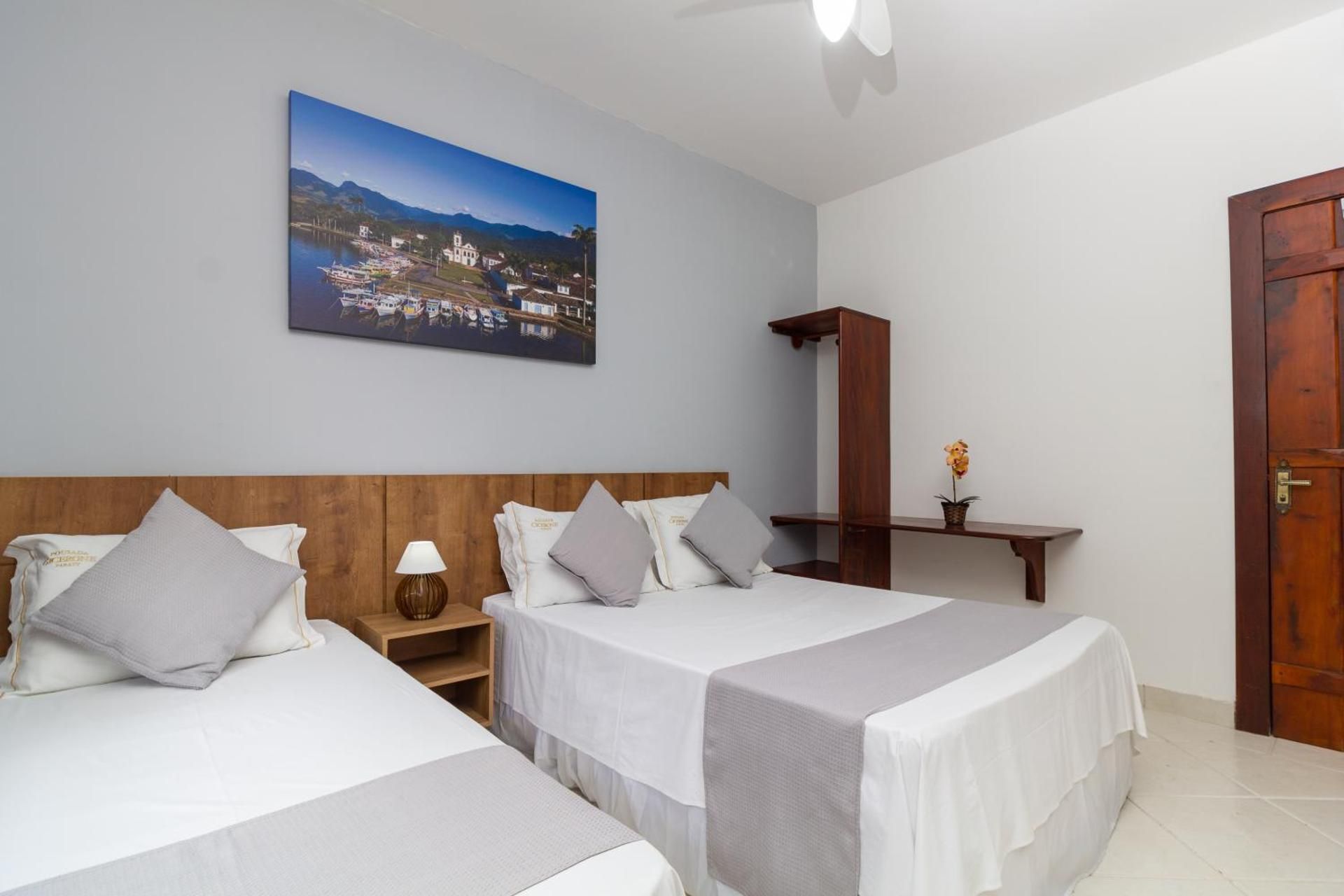 Pousada Cicerone Paraty Basic Triple Room 2