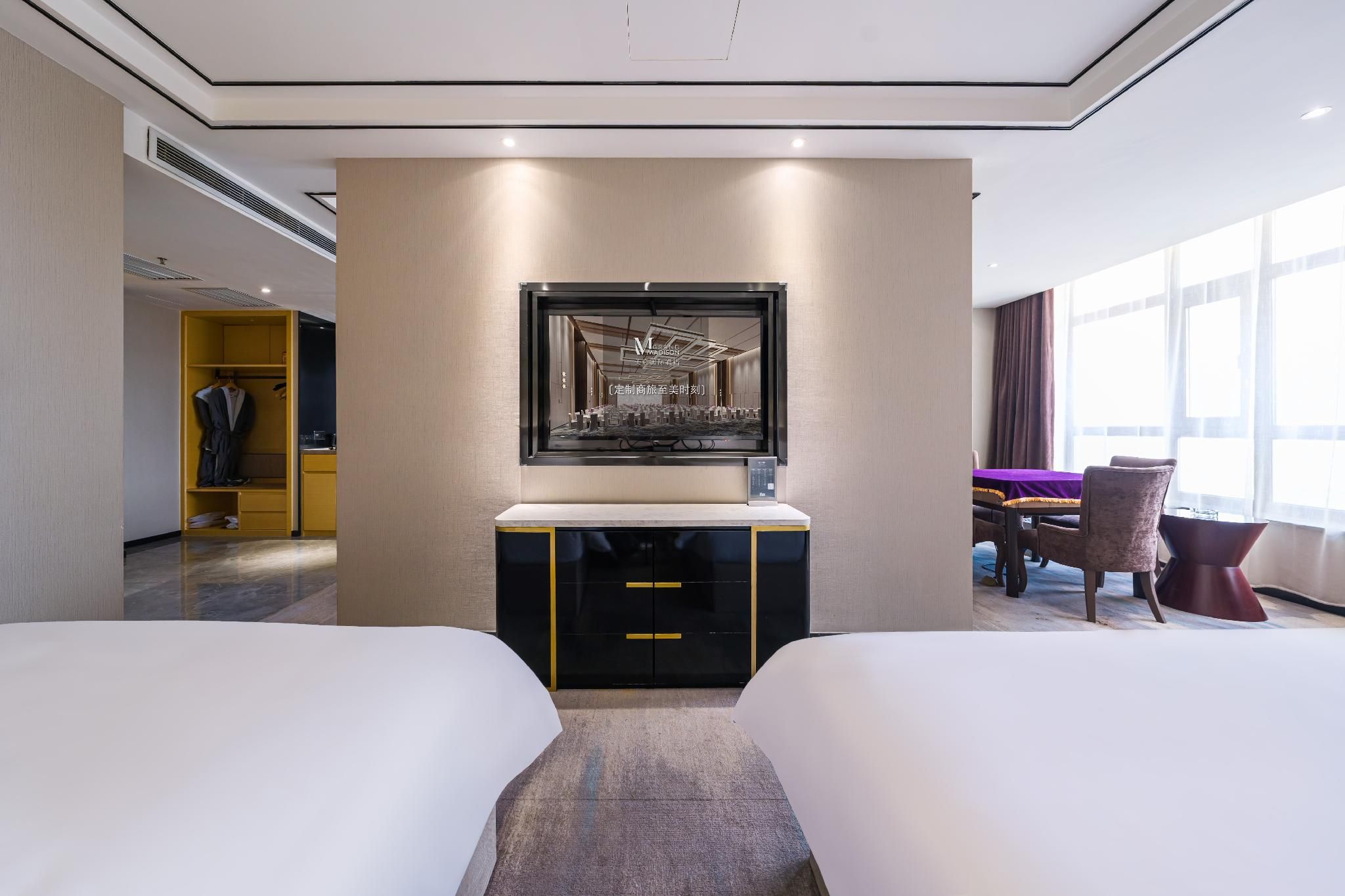 Huazhu - Deluxe Family Room