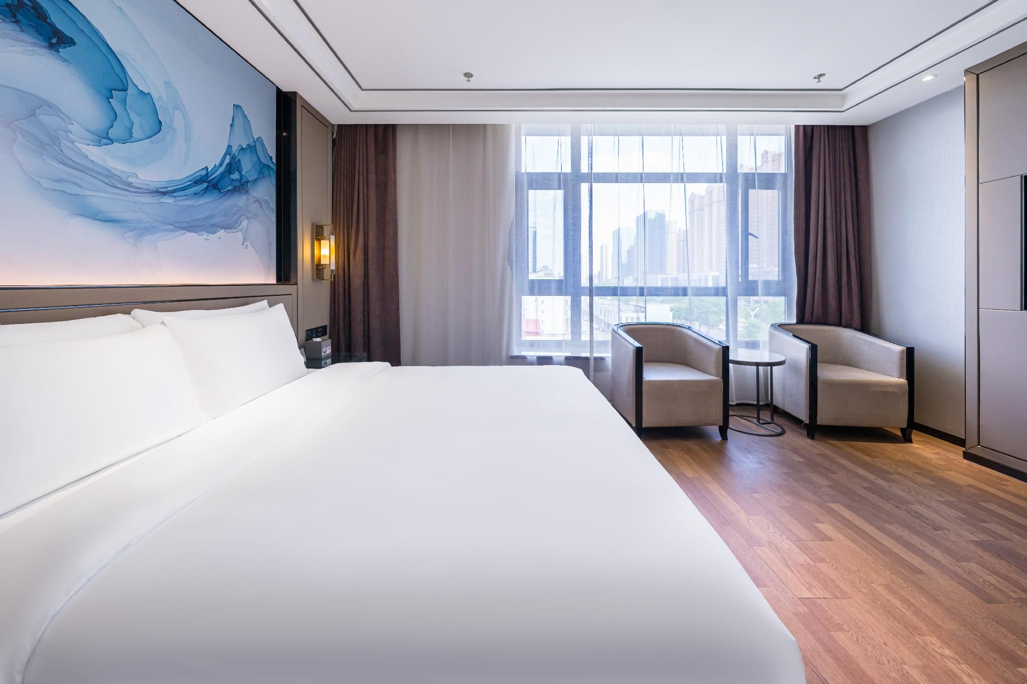 Huazhu - Executive Bed Room