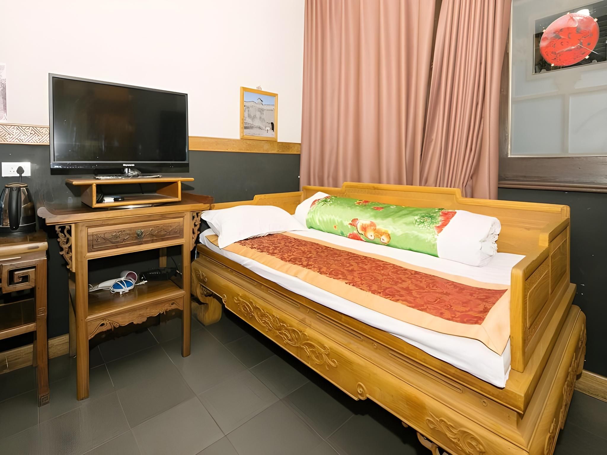 Traditional King Room