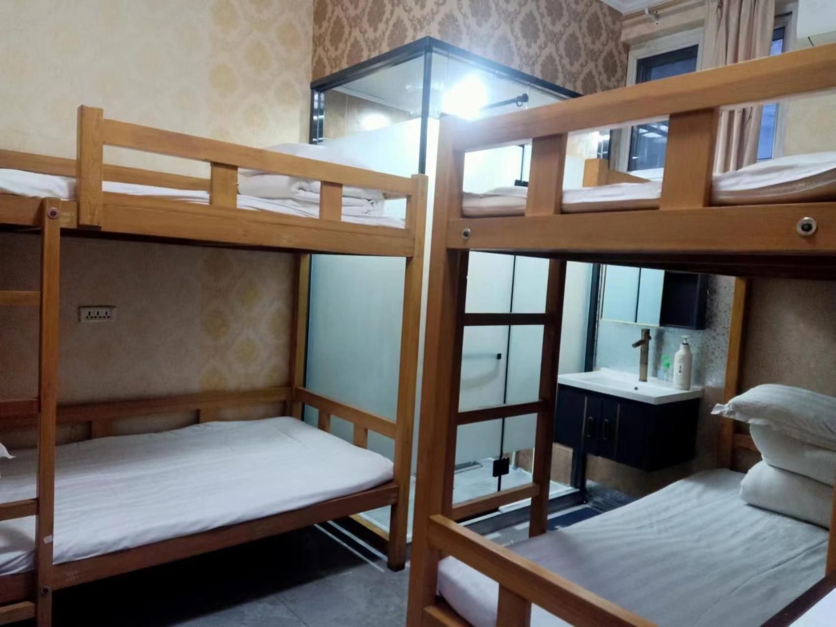 1 Person in 2-Bed Dormitory - Female Only