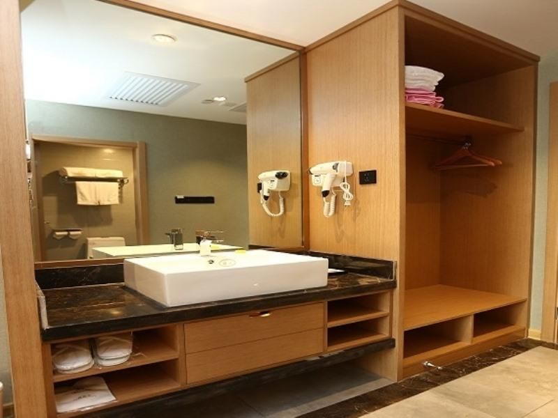 GreenTree Eastern Hotel Jinzhong Pingyao Ancient City South Gate Visitor Center Featured Double Room 2