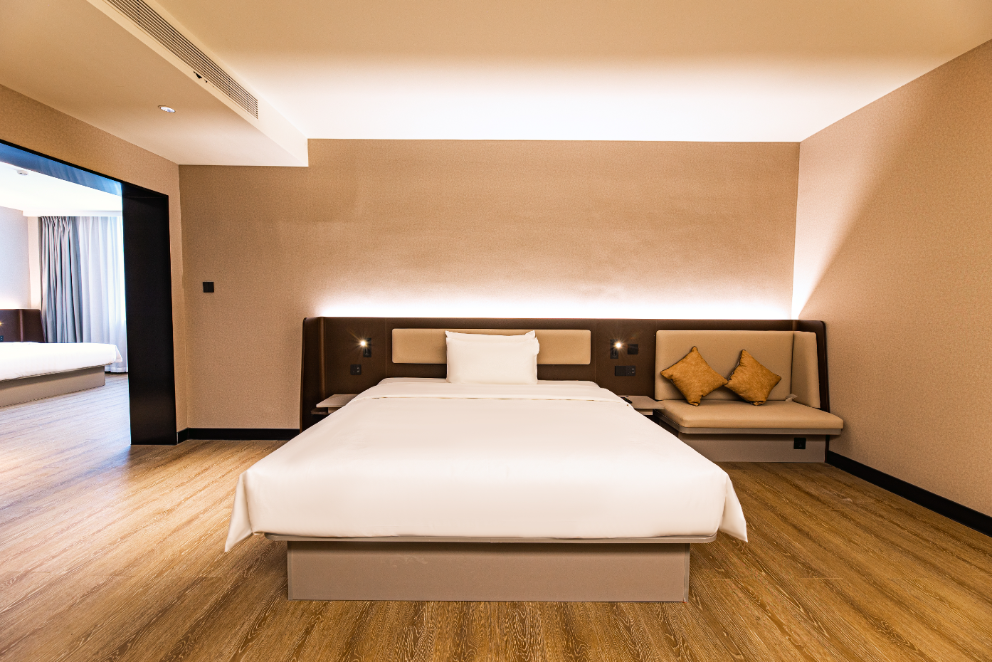 Huazhu - Deluxe Family Room