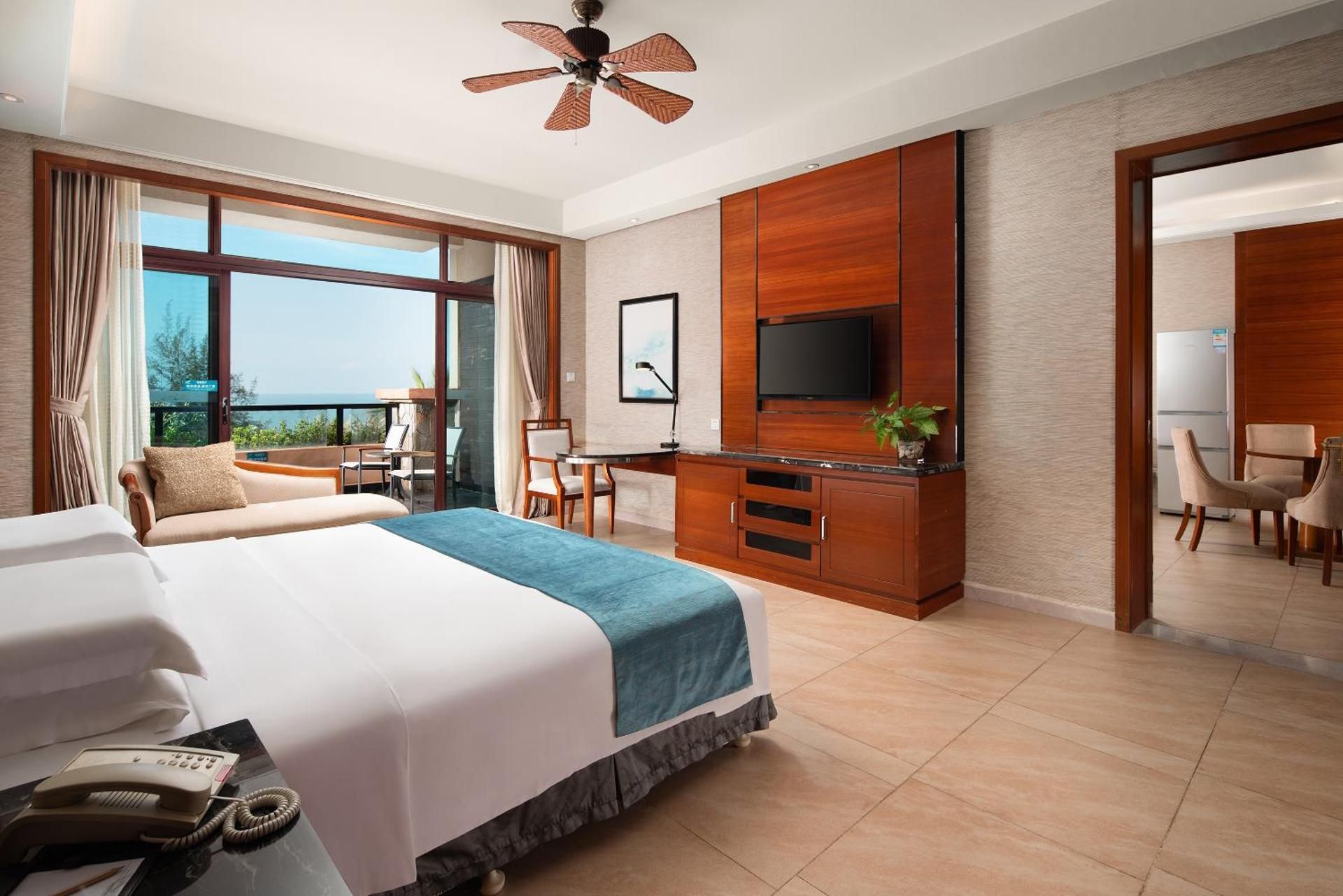 Superior Suite with Sea View
