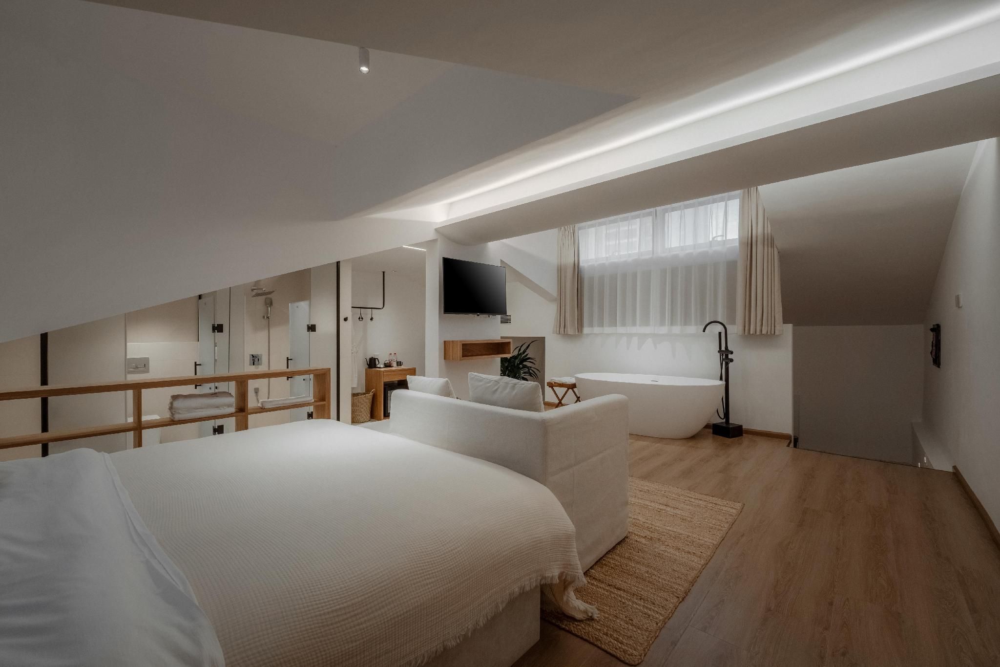 Loft Single Room