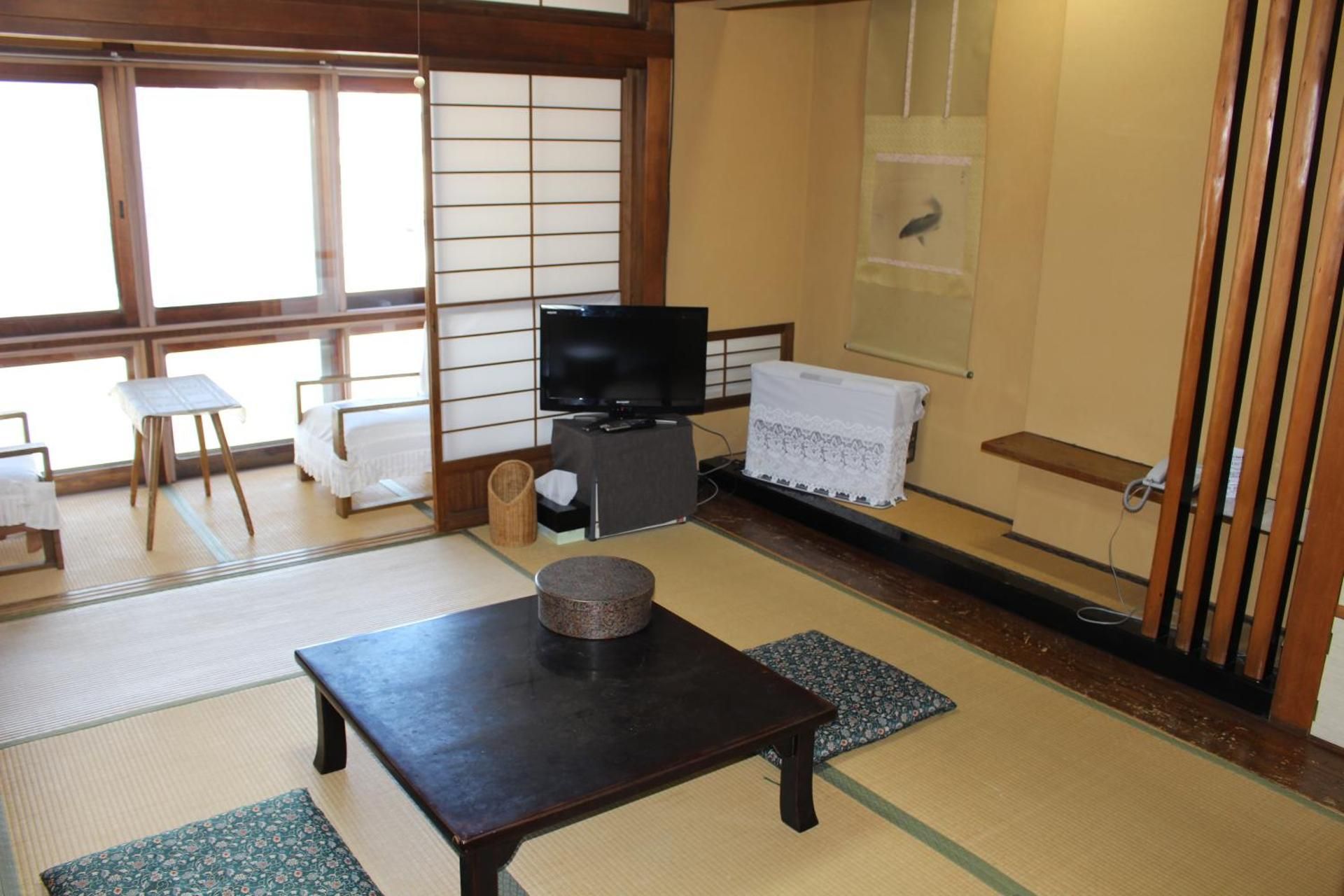 Triple Room with Shared Bathroom