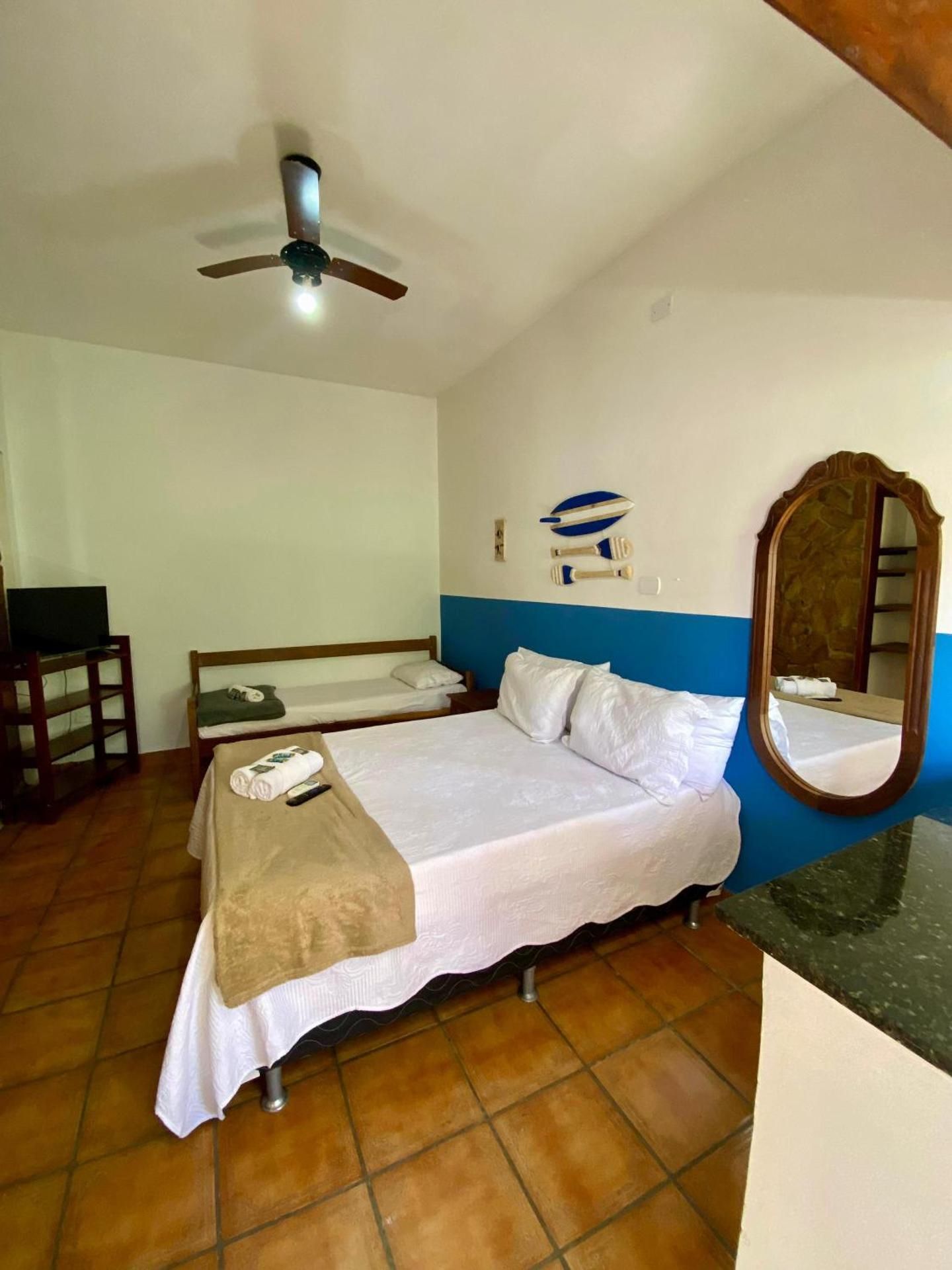 Basic Triple Room