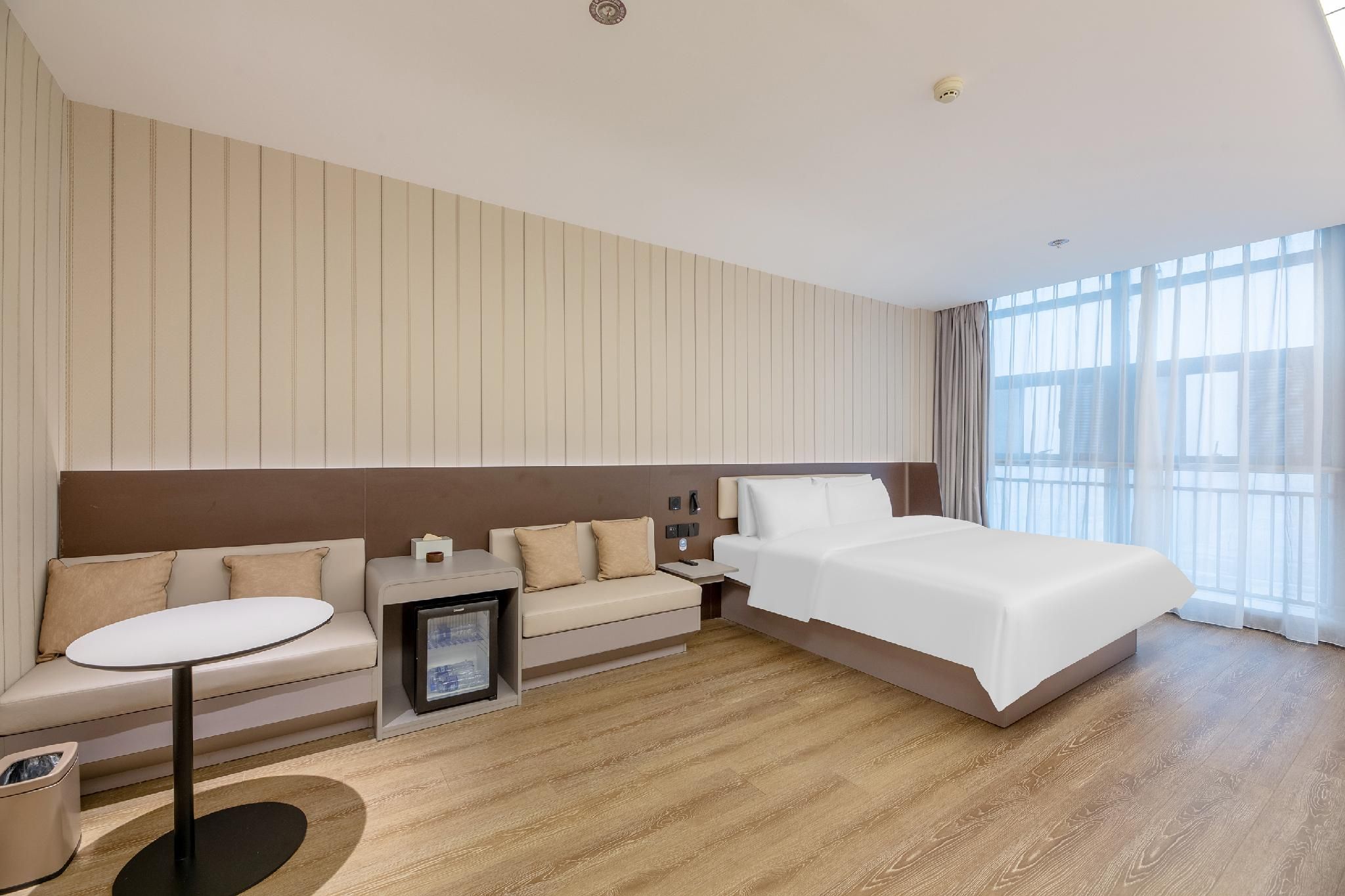 Hanting Hotel Xingtai College Suite