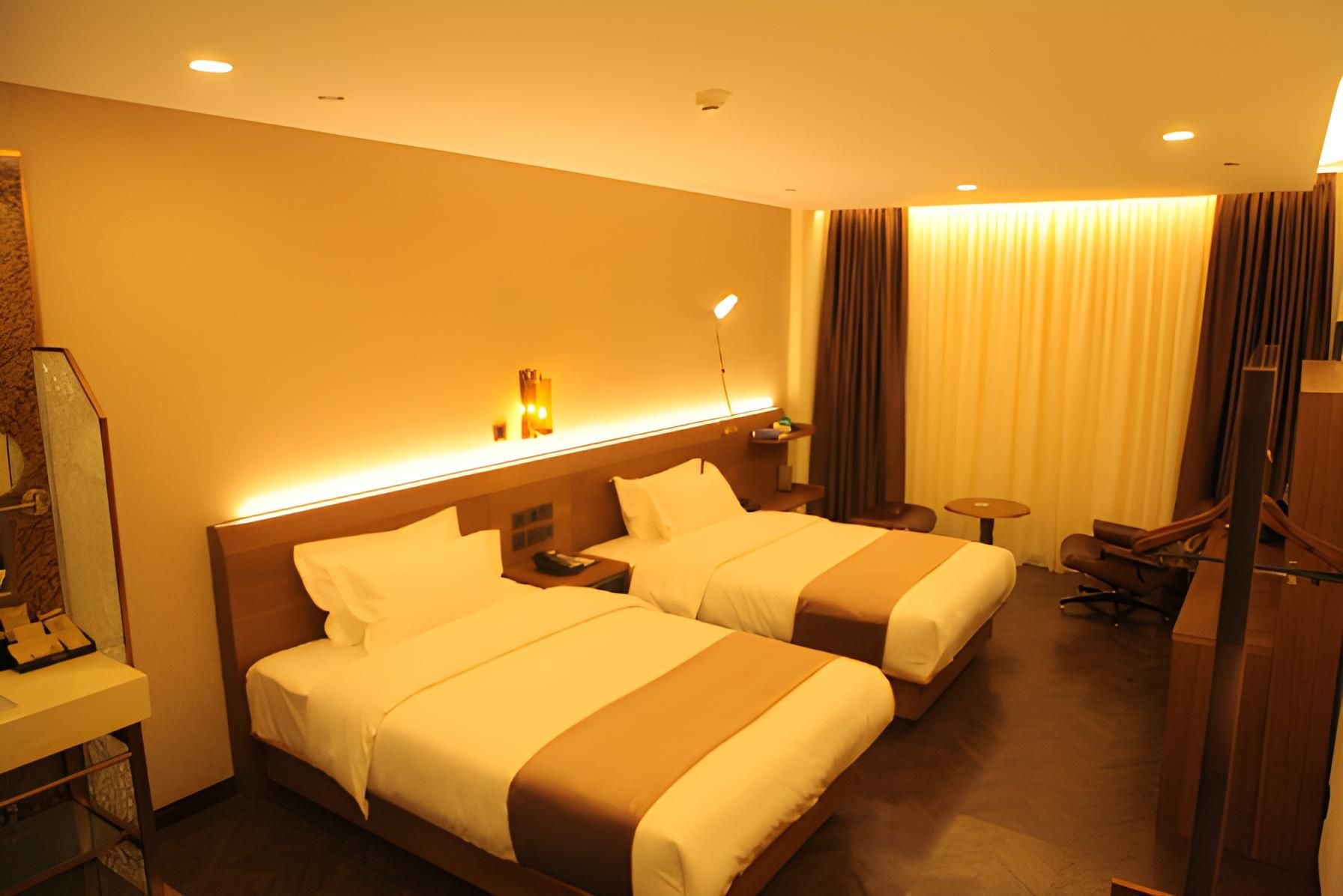 James Joyce - Feifan Twin