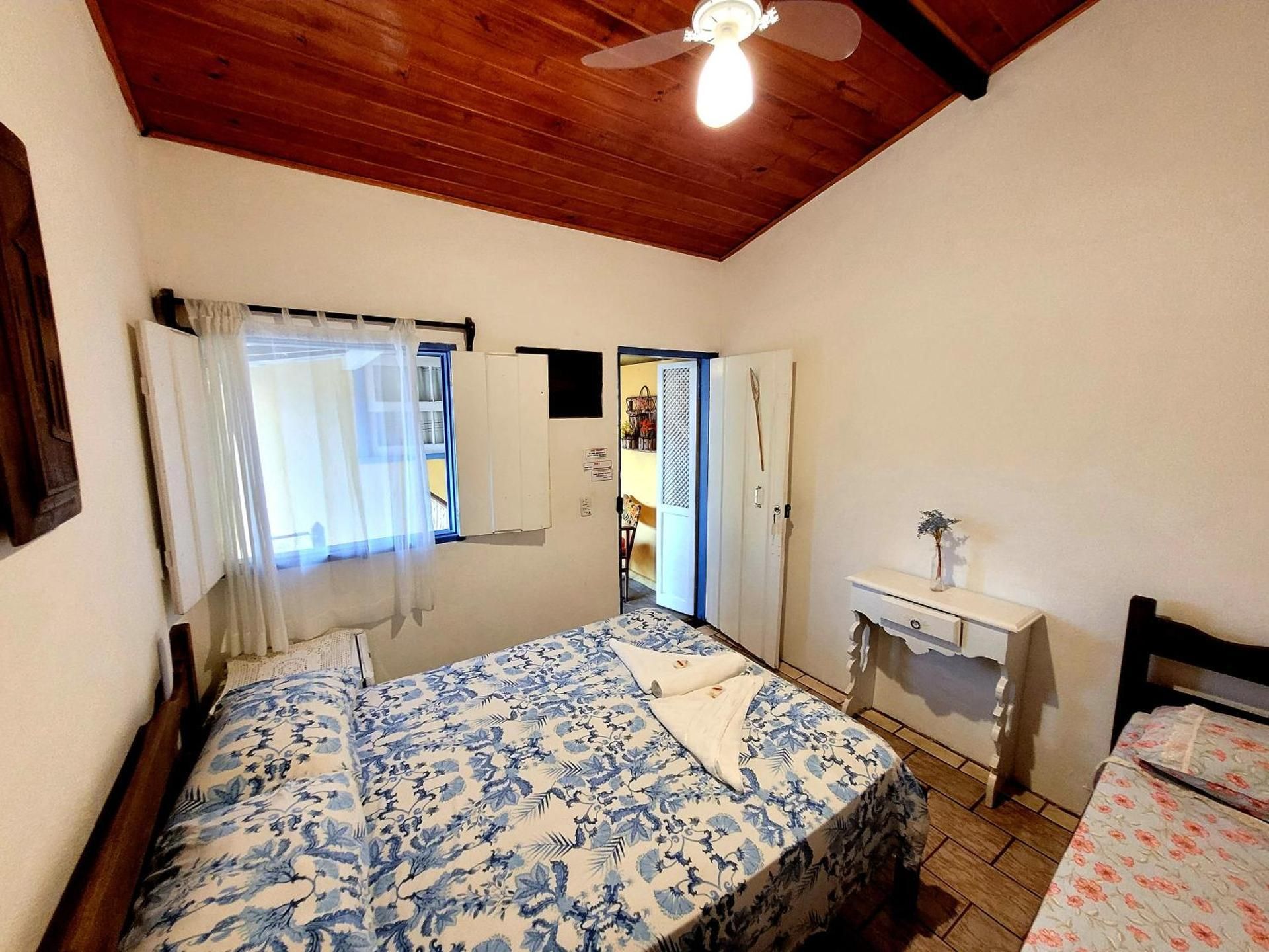 Basic Triple Room