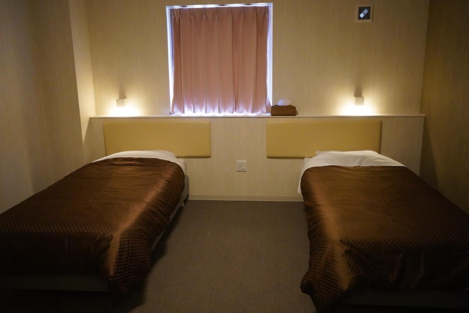 Standard Twin Room for 2 People with 2 Single Beds - Non-Smoking