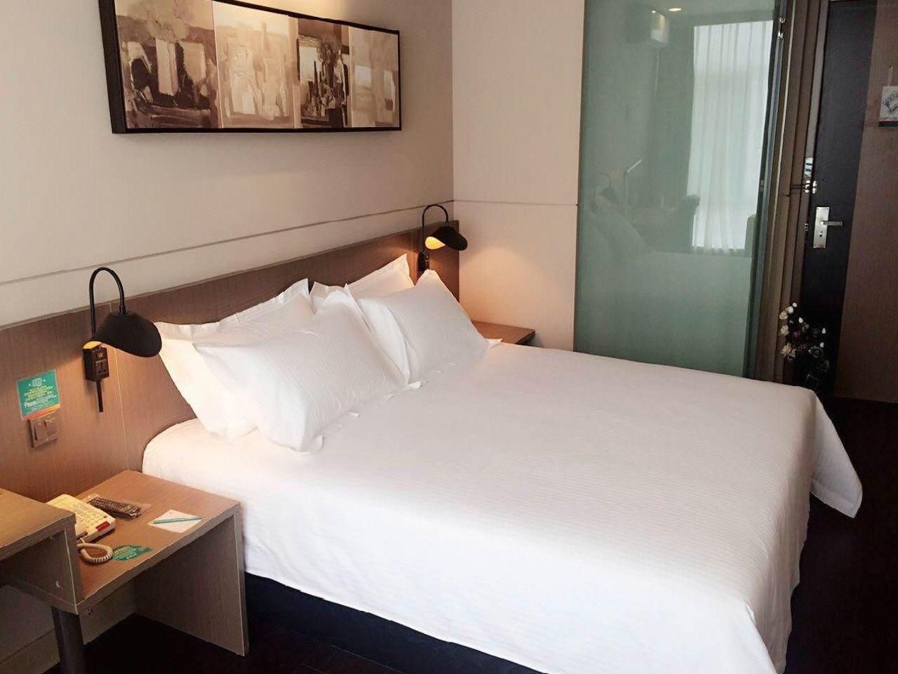 Deluxe Double Room with Lake View