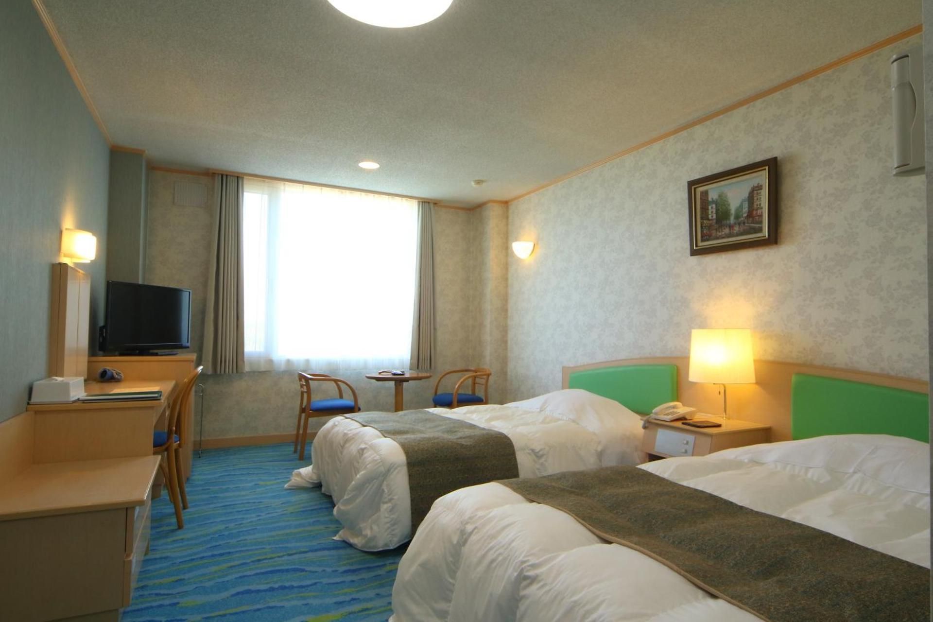 Standard Twin Room - Non-Smoking