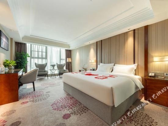 Lavande Hotel Suining West Heping Road Lavande - Romantic Youxiang Room 2