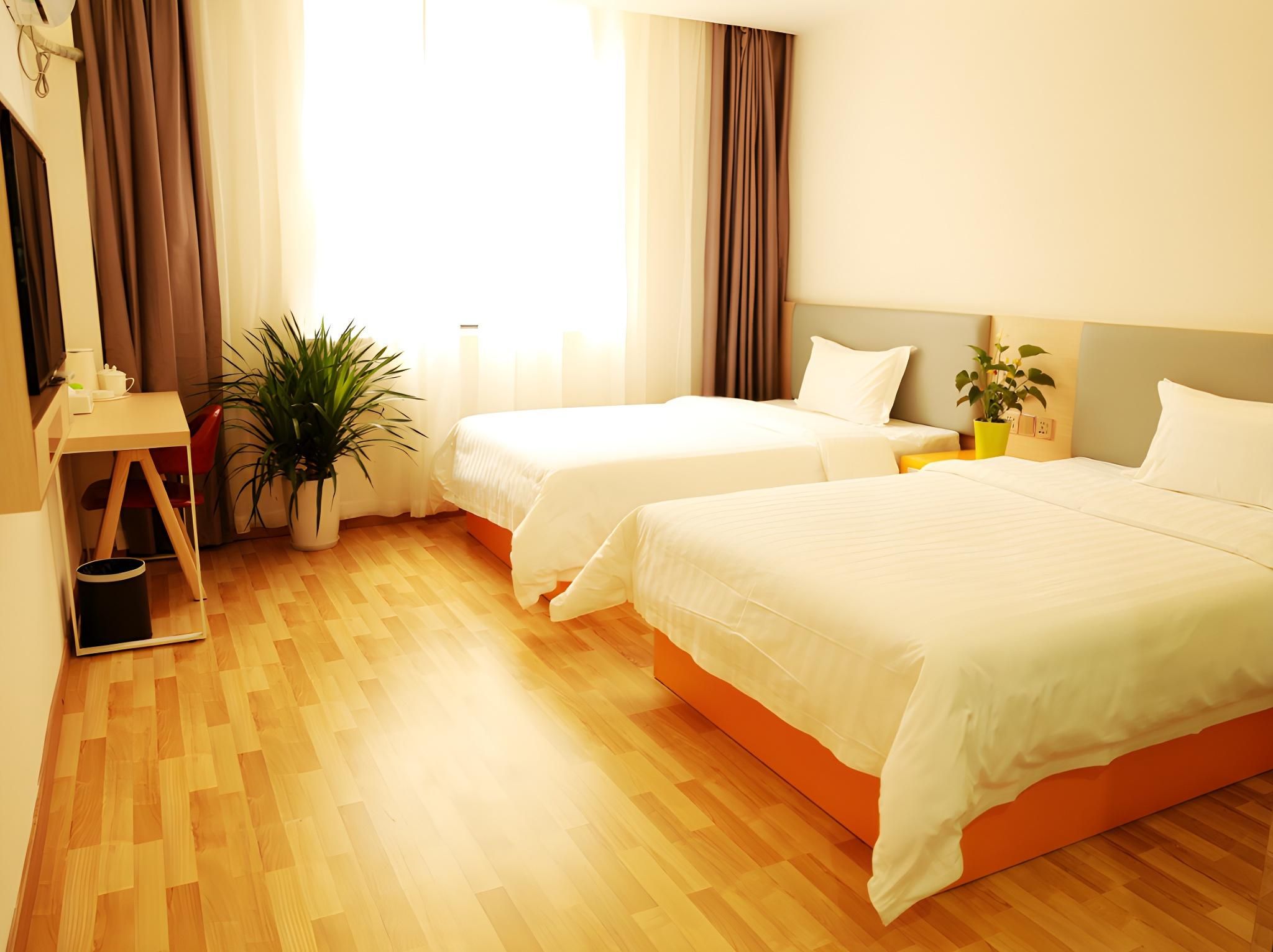 7 Days - Zizhu Twin Room