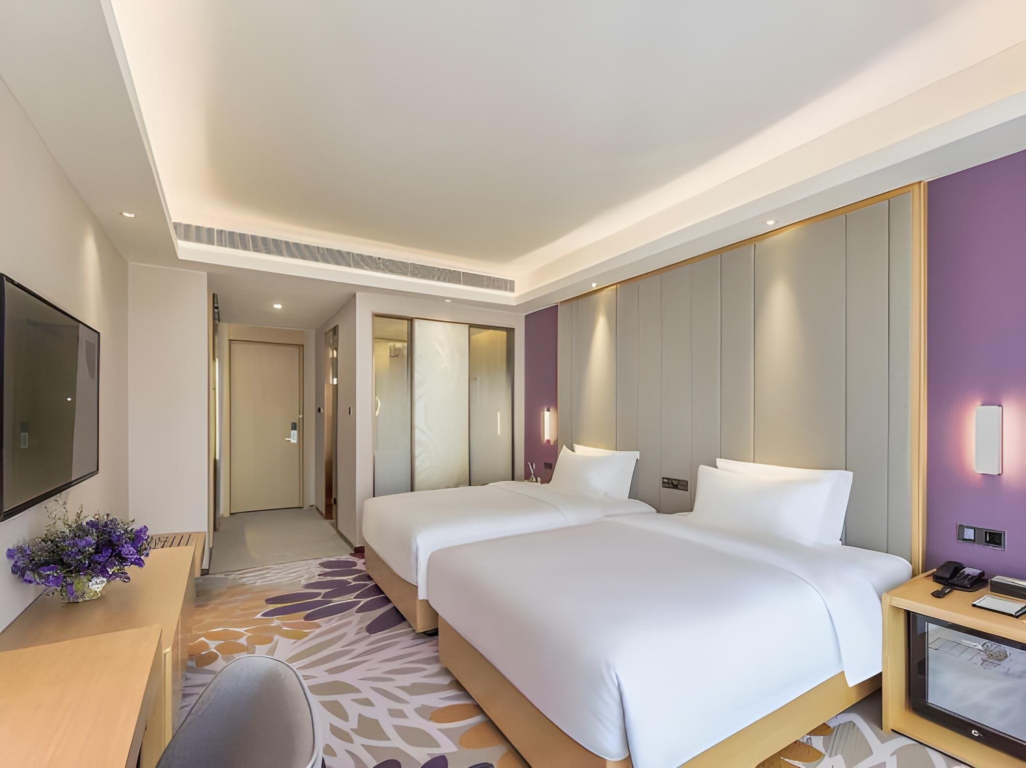 WH - Deluxe Bed Room