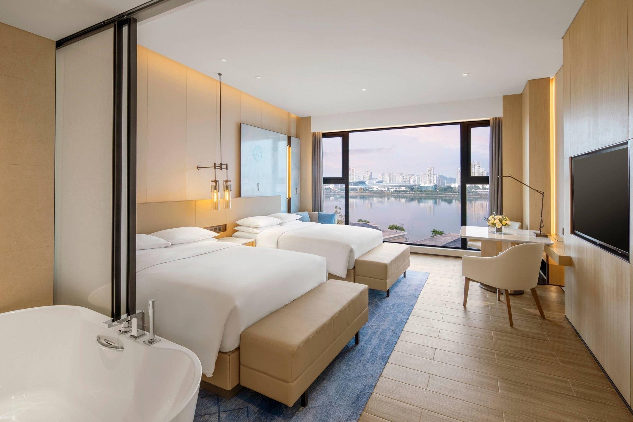 Guest room, 2 Double, Partial River view