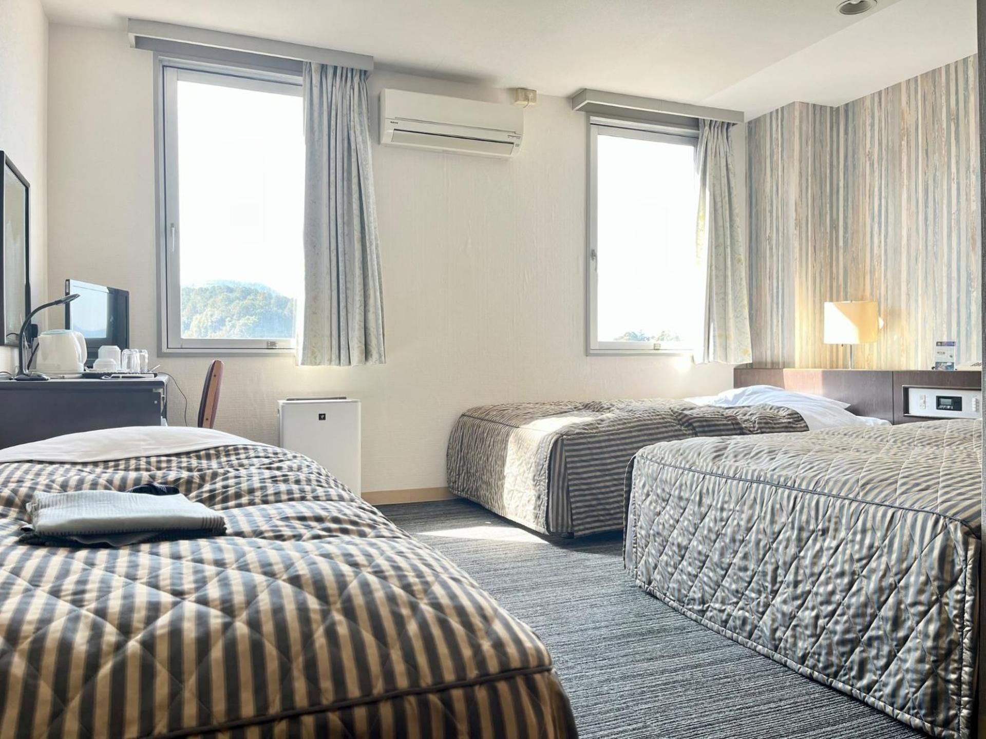 Triple Room - Non-Smoking