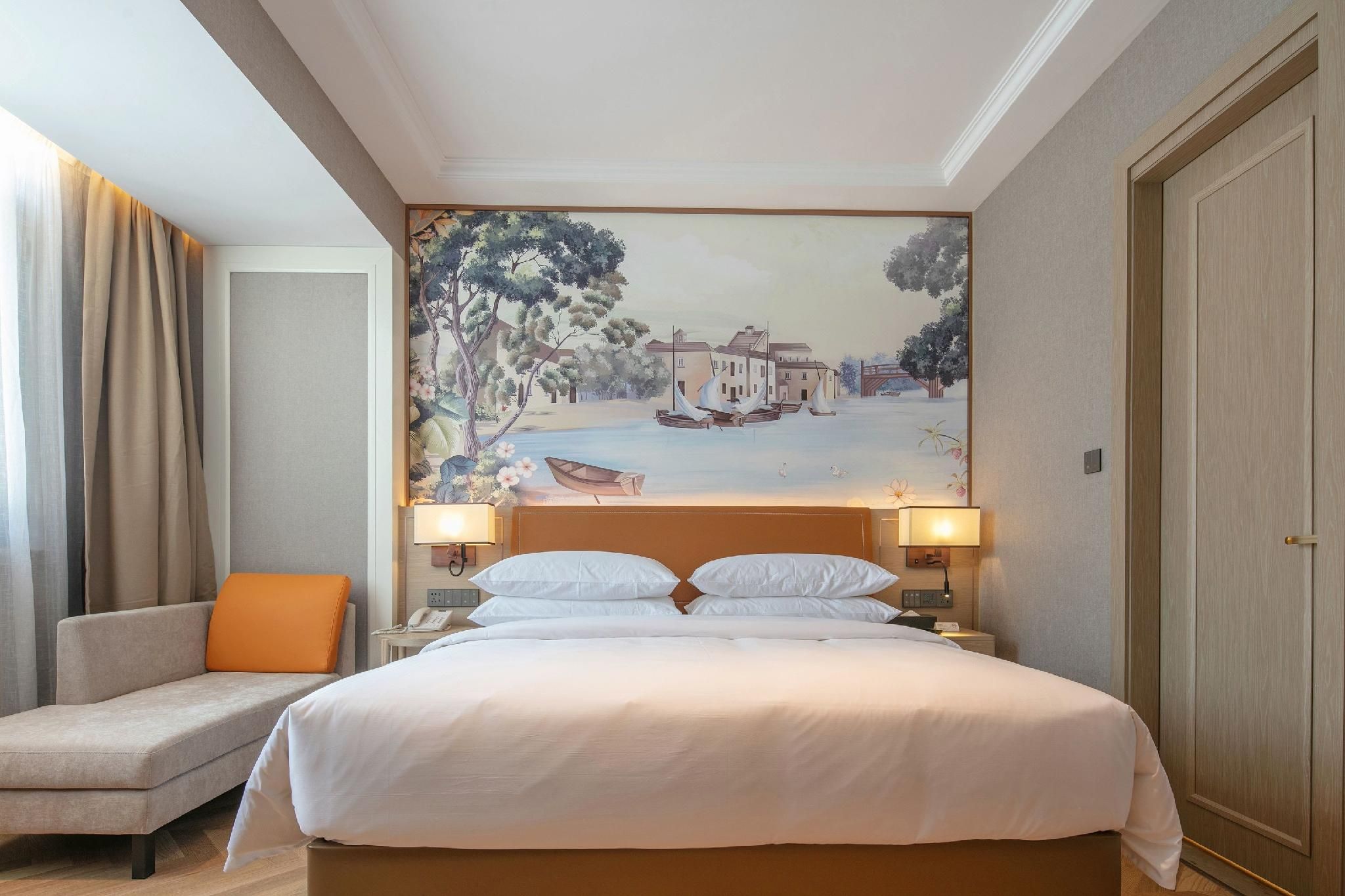 Standard - Queen Room