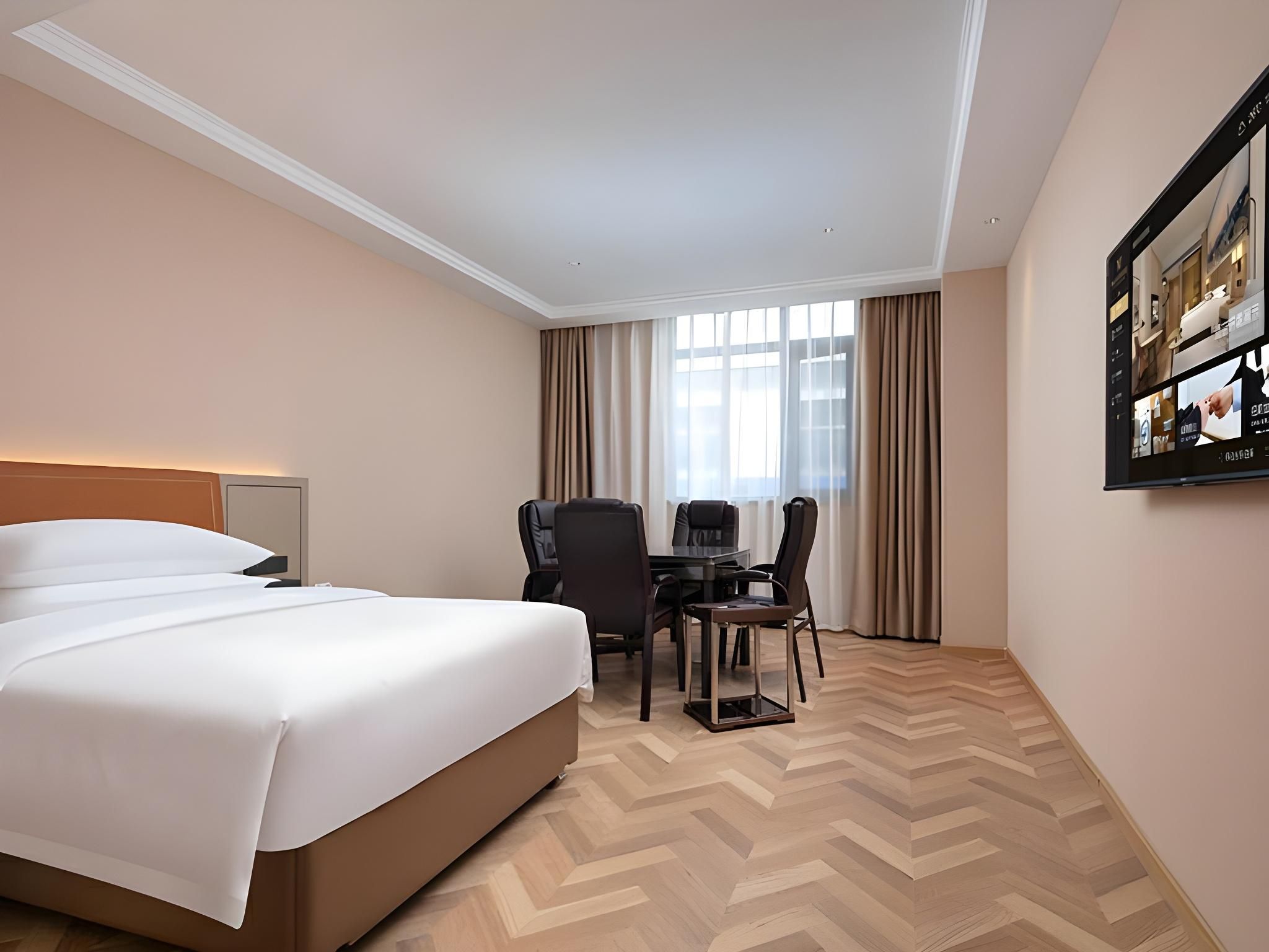 WH - Chess 1 Bed Room
