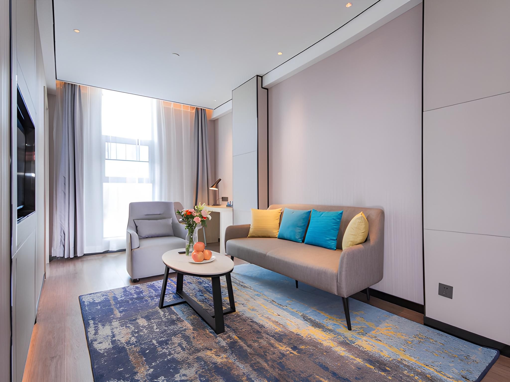Dossen - Executive Suite