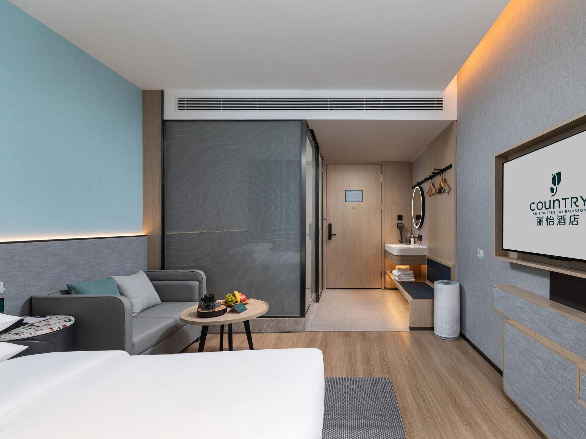 Pure King Room