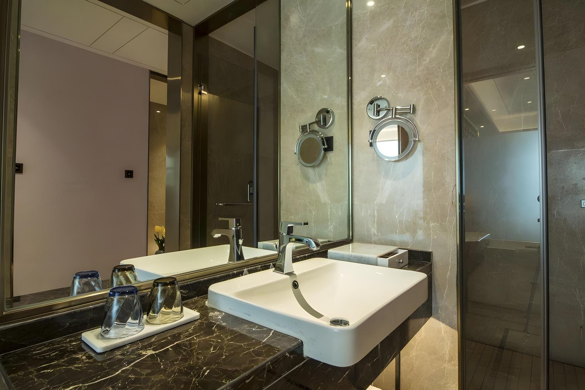 Building A Executive Suite