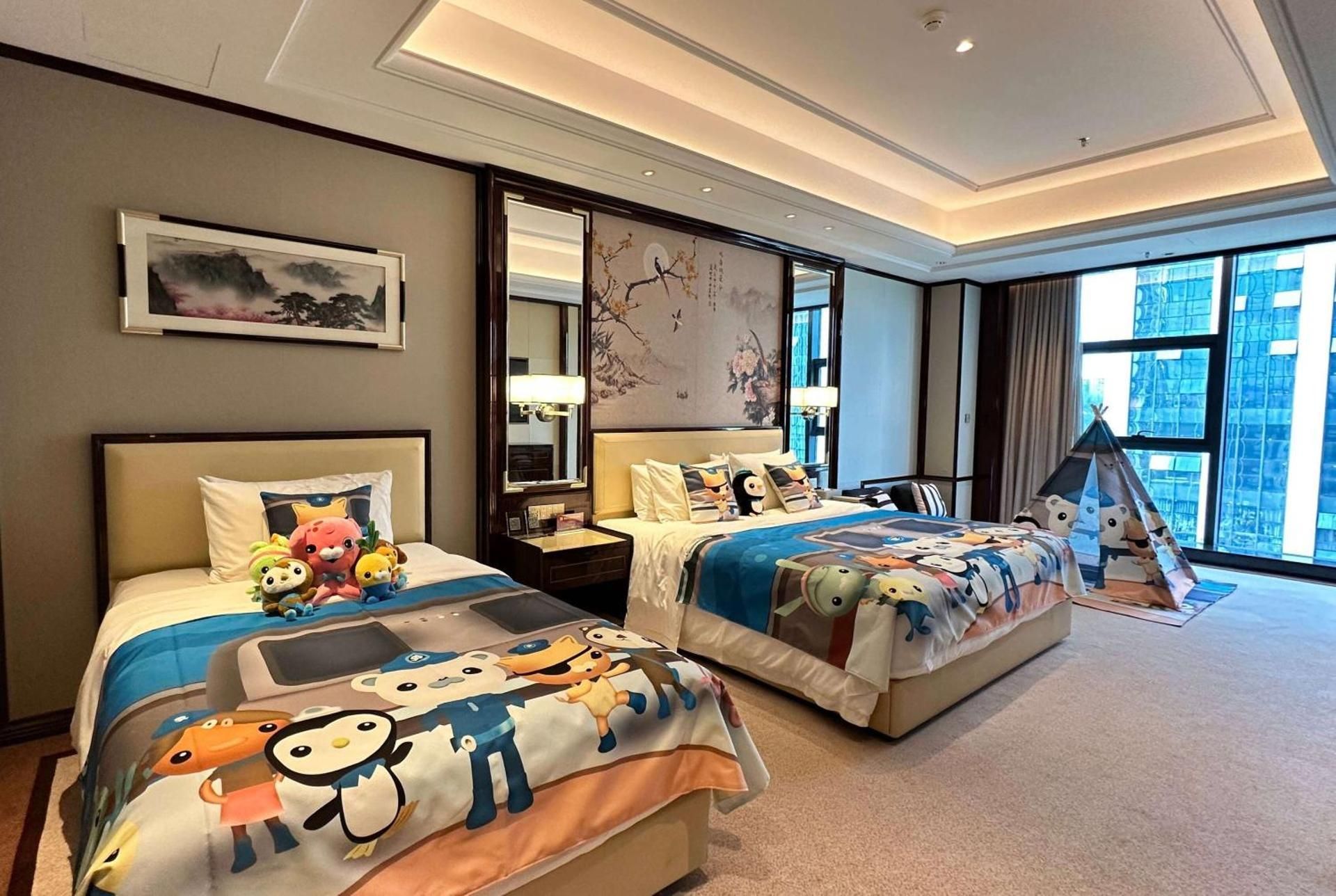 Wyndham Grand Tongren Downtown Hotel King Room - Non-Smoking