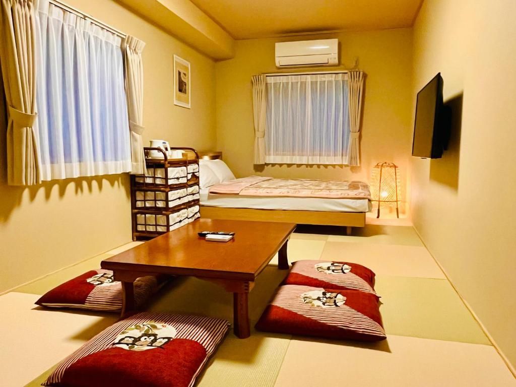 Family Room E