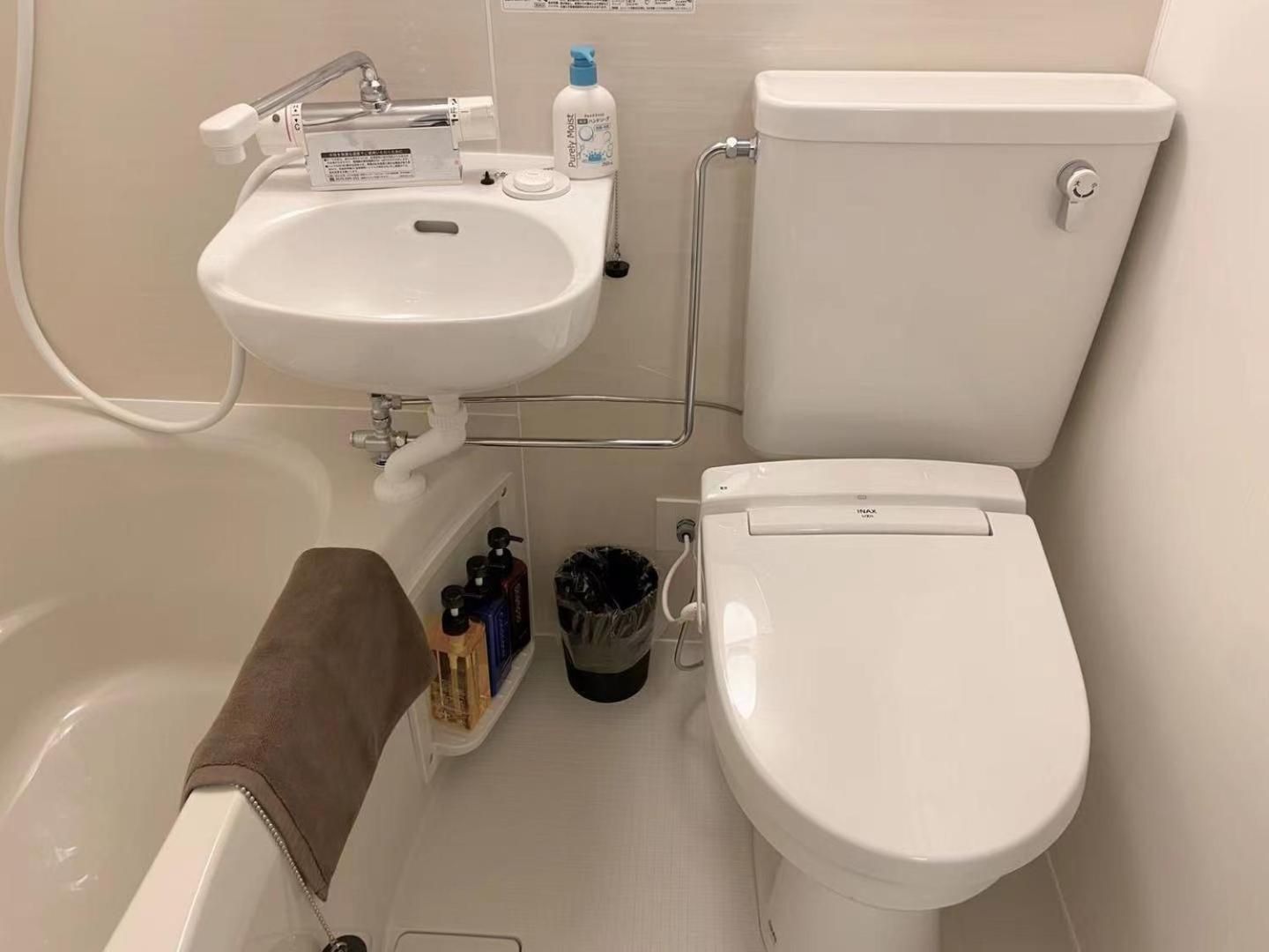 Single Room with Bathroom