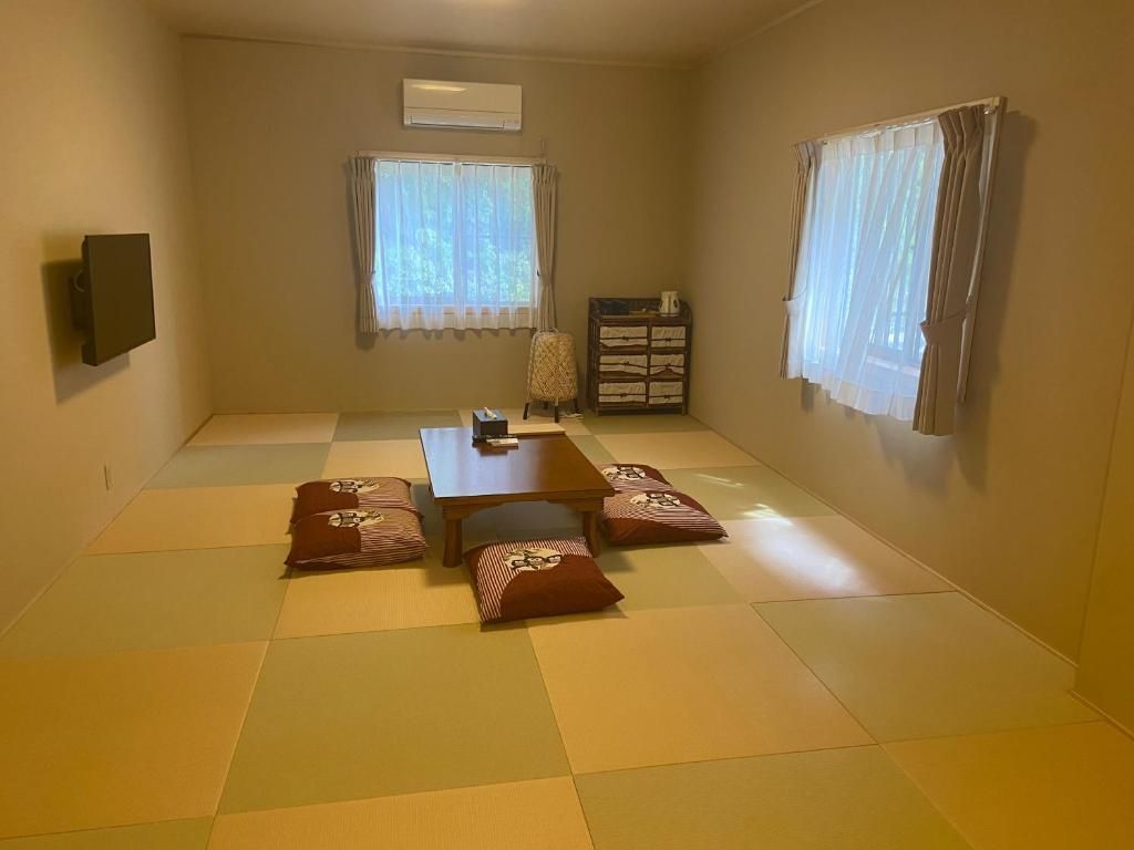 Family Room B