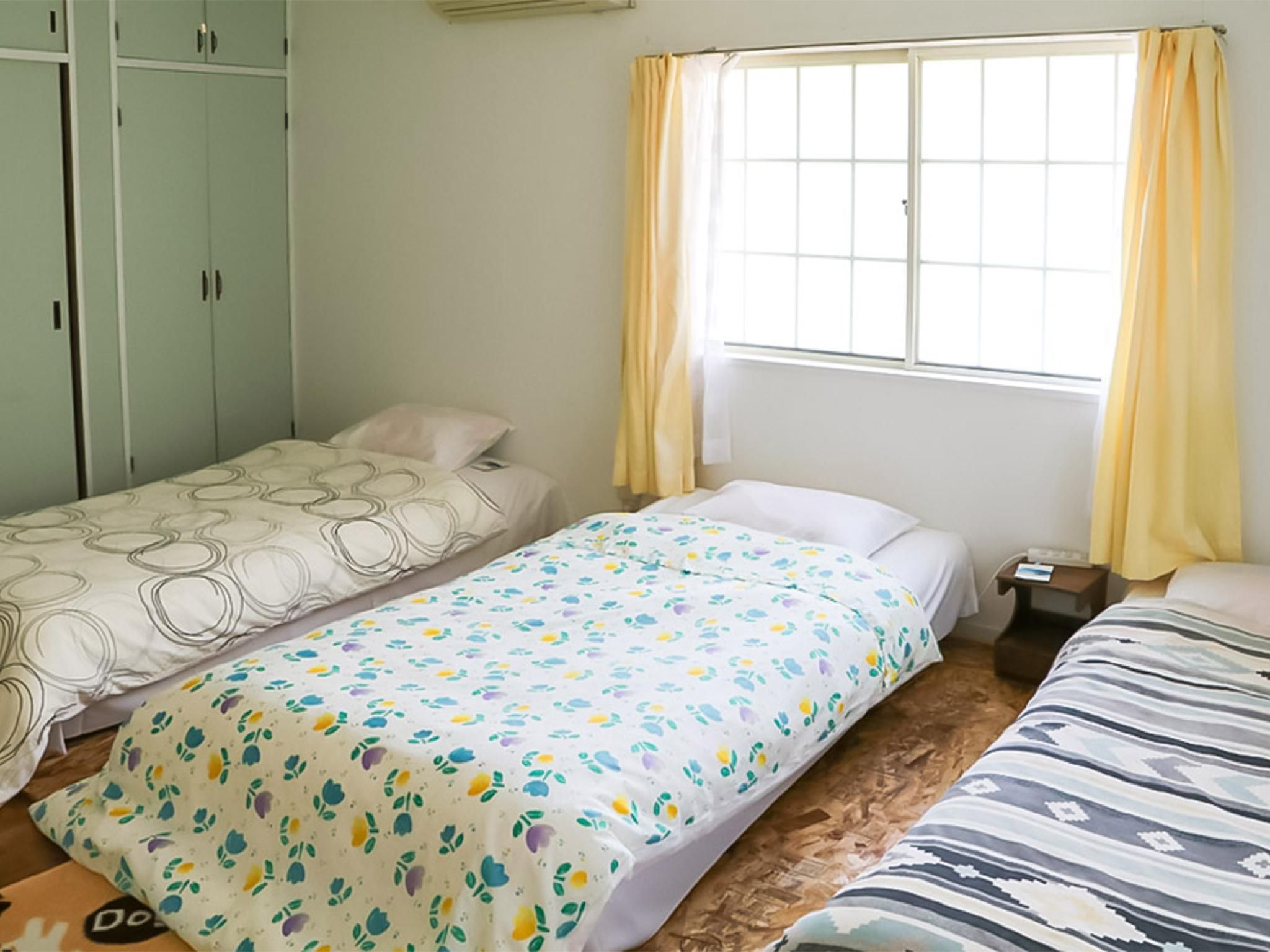 Room for female guests only