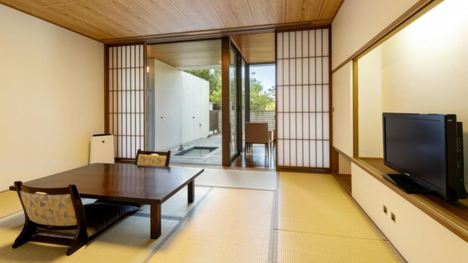 Suite with Spa Bath