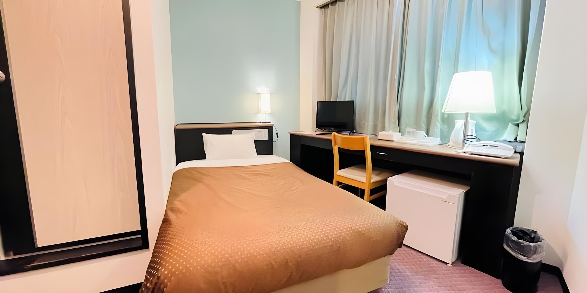 Single Room - Non-Smoking