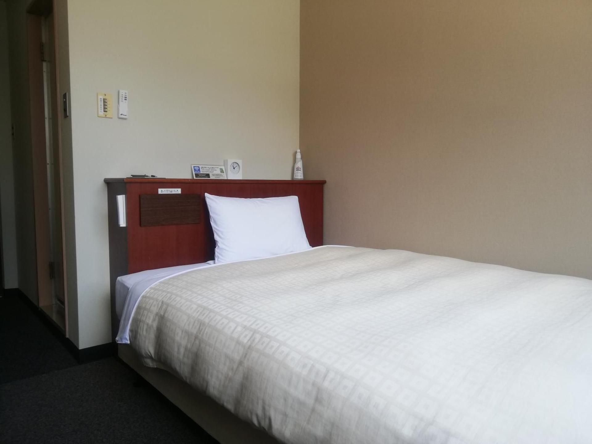 Standard Single Room - Non-Smoking
