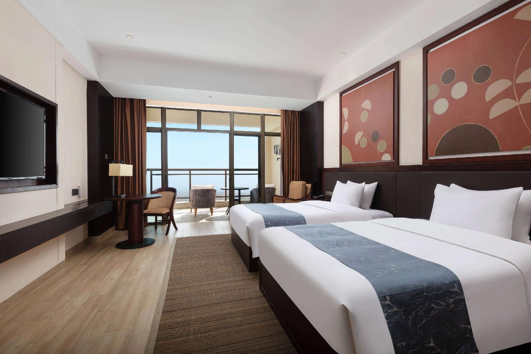 2 Double Beds, Deluxe Room, Sea View, Non-Smoking
